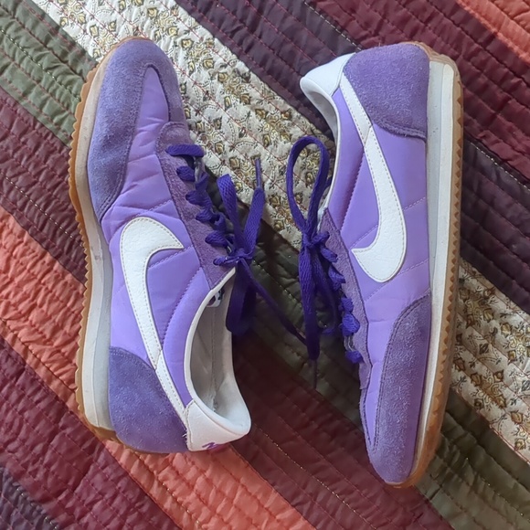 NIKE* vintage Oceania Bright Violet ultra rare in EXCELLENT condition size 7 - Picture 5 of 16